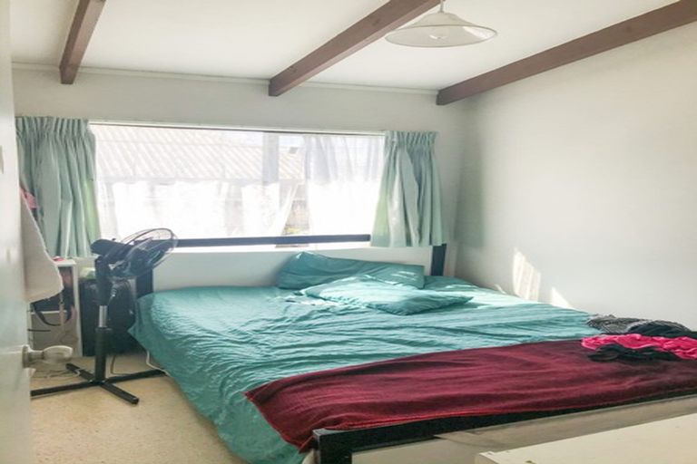 Photo of property in 3 Robertson Road, Ranui, Auckland, 0612