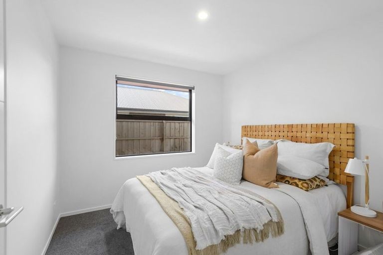 Photo of property in 42 Finstock Way, Rolleston, 7614