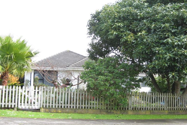 Photo of property in 27 Ngapapa Street, Urenui, 4375