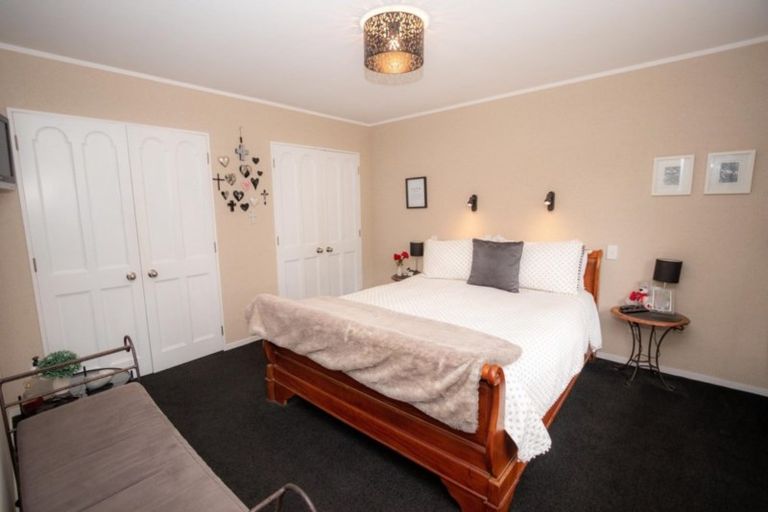 Photo of property in 21 Waikato Esplanade, Ngaruawahia, 3720