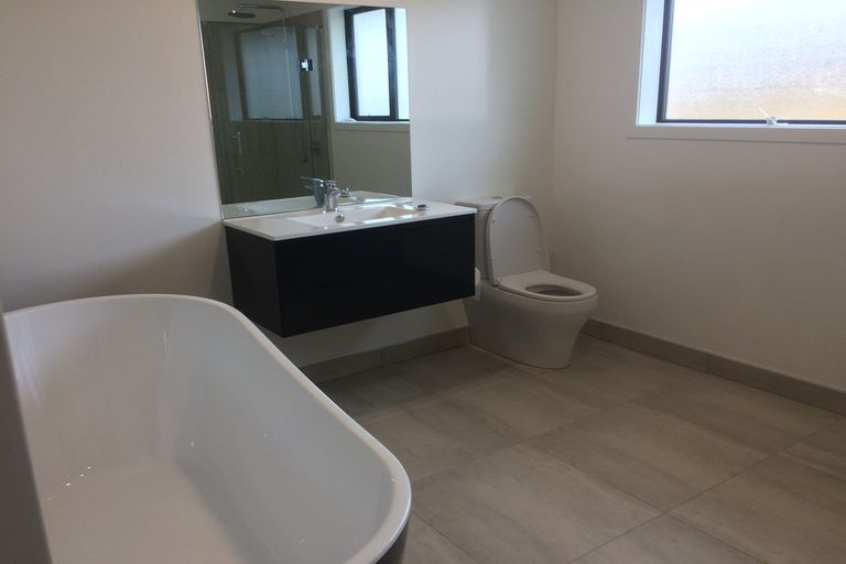 Photo of property in 31 Anderton Crescent, Mosgiel, 9024