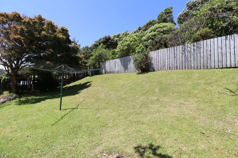 Photo of property in 124 Major Drive, Kelson, Lower Hutt, 5010