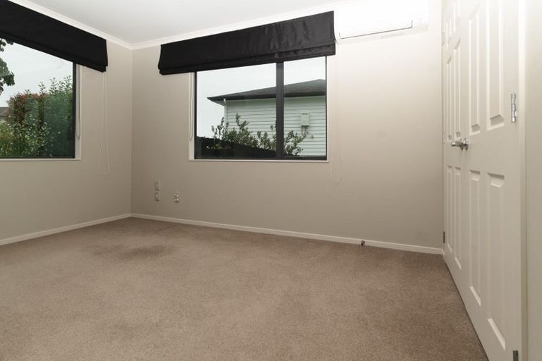 Photo of property in 74 Oakway Drive, Schnapper Rock, Auckland, 0632