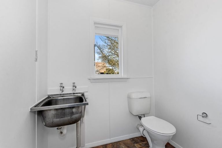 Photo of property in 54 Worthy Street, Ilam, Christchurch, 8041