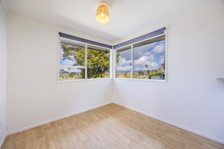 Photo of property in 47 Helena Street, Massey, Auckland, 0614