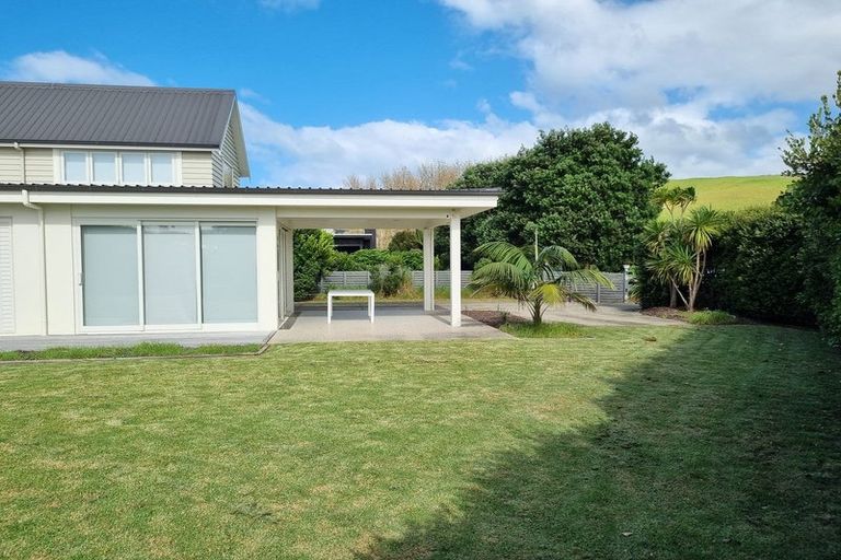Photo of property in 2 Taumata Road, Omaha, Warkworth, 0986