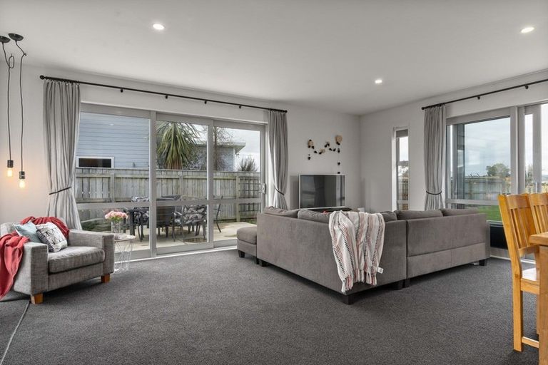 Photo of property in 23 Gimson Street, Solway, Masterton, 5810