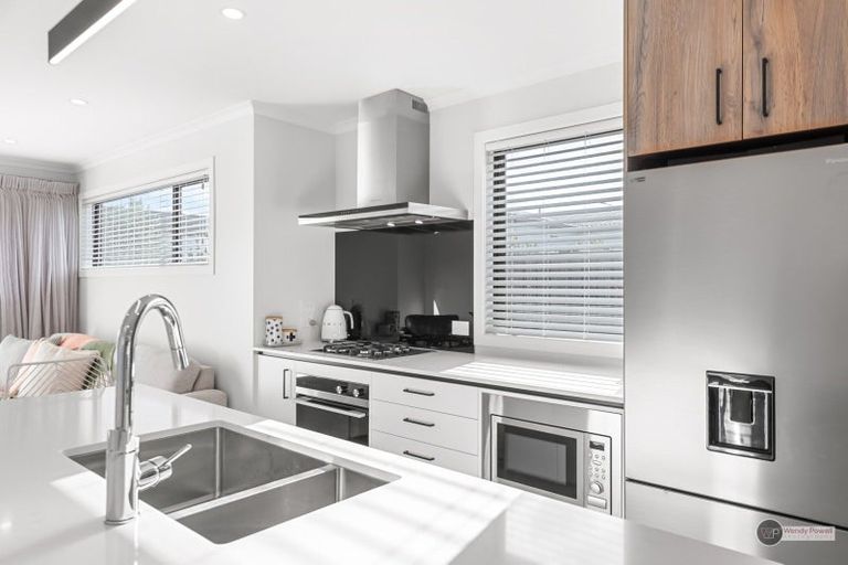 Photo of property in 4 Aston Crescent, Wallaceville, Upper Hutt, 5018