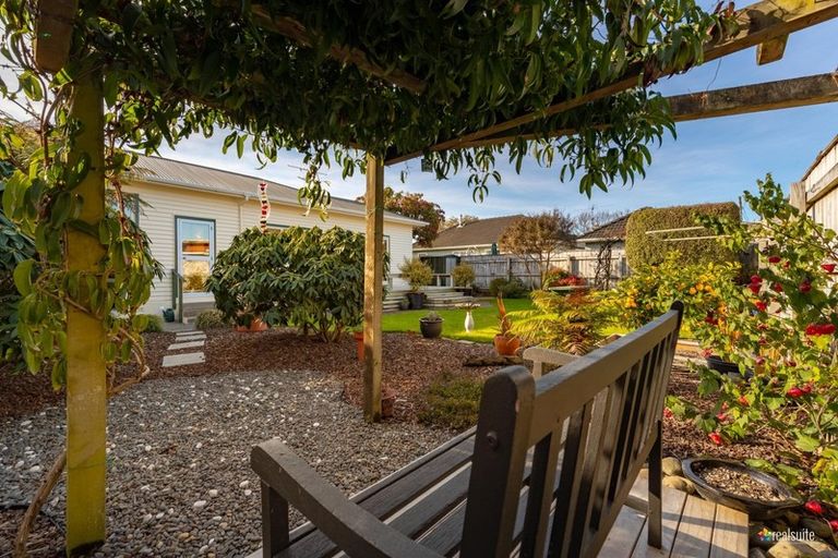 Photo of property in 32 Mcparland Street, Ebdentown, Upper Hutt, 5018