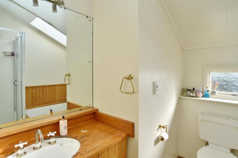 Photo of property in 2/4 Maidstone Road, Ilam, Christchurch, 8041