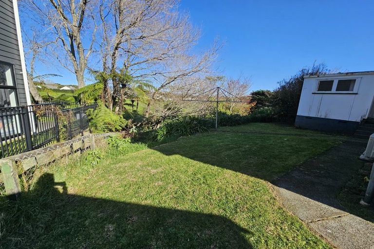 Photo of property in 85-87 Banks Street, Marfell, New Plymouth, 4310