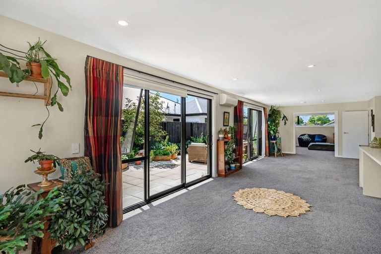 Photo of property in 17 Churchill Drive, Rangiora, 7400