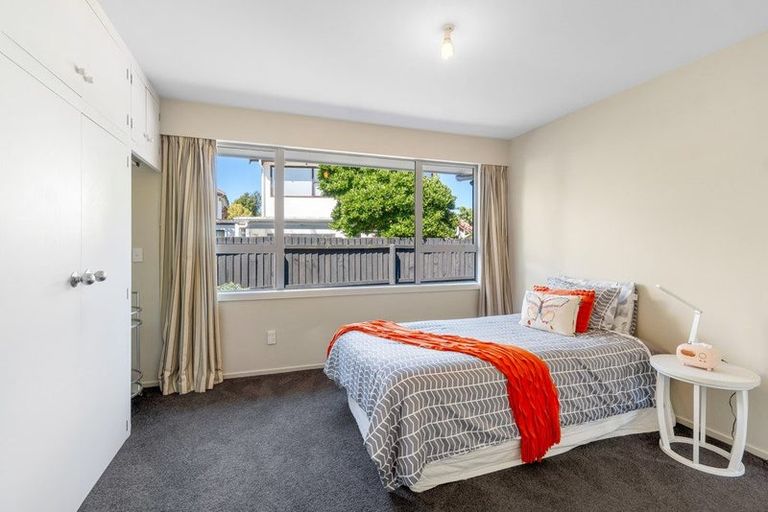 Photo of property in 17 Pelorus Place, Harewood, Christchurch, 8051