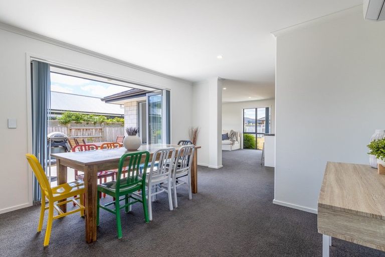 Photo of property in 48 Jarrett Terrace, Leamington, Cambridge, 3432