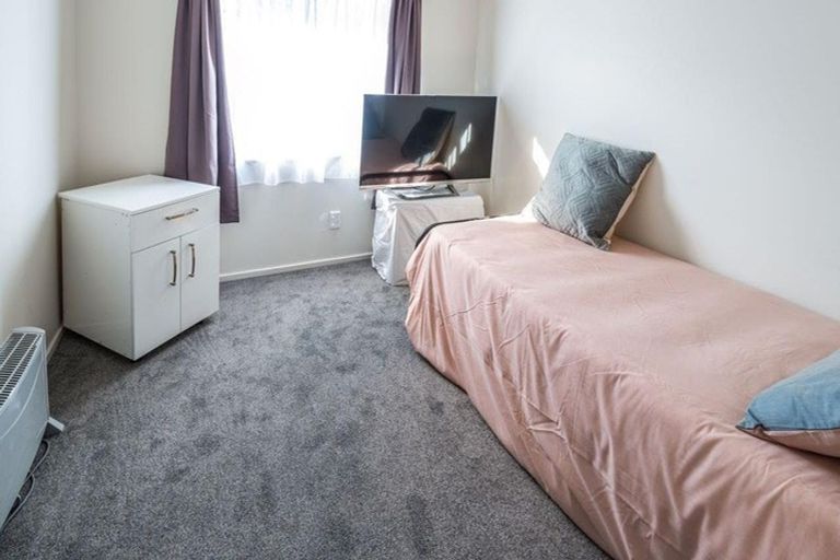 Photo of property in 8a Ross Avenue, Otara, Auckland, 2023