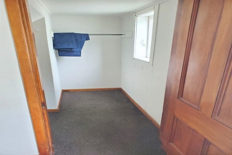Photo of property in 9 Brougham Street, Mount Victoria, Wellington, 6011