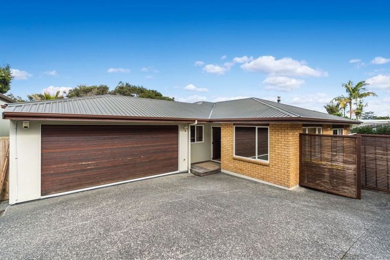 Photo of property in 28a Park Road, Glenfield, Auckland, 0629
