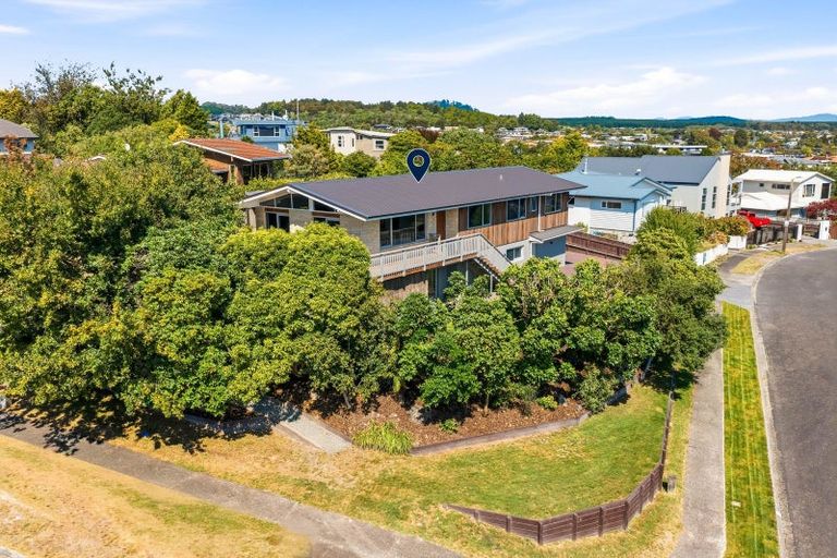 Photo of property in 15 Beachman Grove, Hilltop, Taupo, 3330