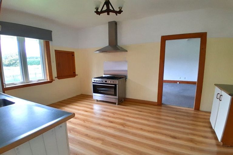 Photo of property in 132 Waihou Road, Levin, 5571