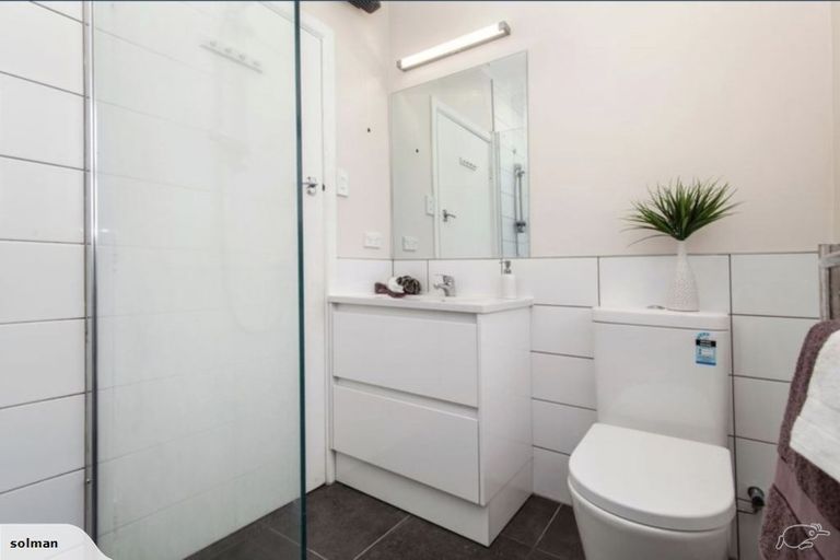 Photo of property in 34 Findlay Street, Tawa, Wellington, 5028