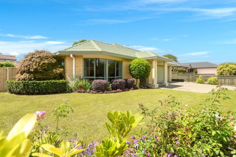 Photo of property in 23 Knightsbridge Place, Bethlehem, Tauranga, 3110