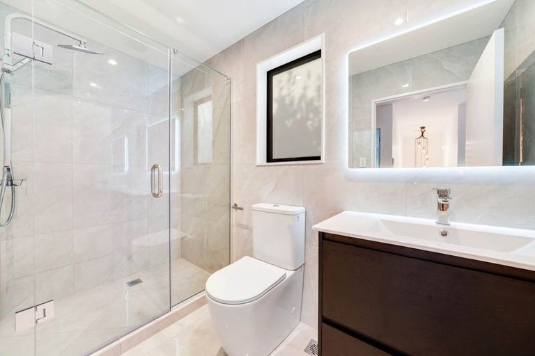 Photo of property in 137a Mahia Road, Wattle Downs, Auckland, 2103