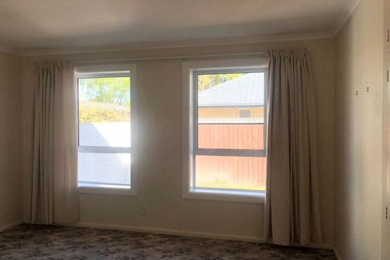 Photo of property in 4 Hounslow Street, Ilam, Christchurch, 8041