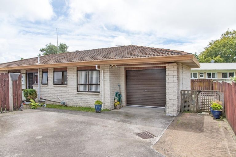 Photo of property in 3/27 Wellington Street, Papakura, 2110