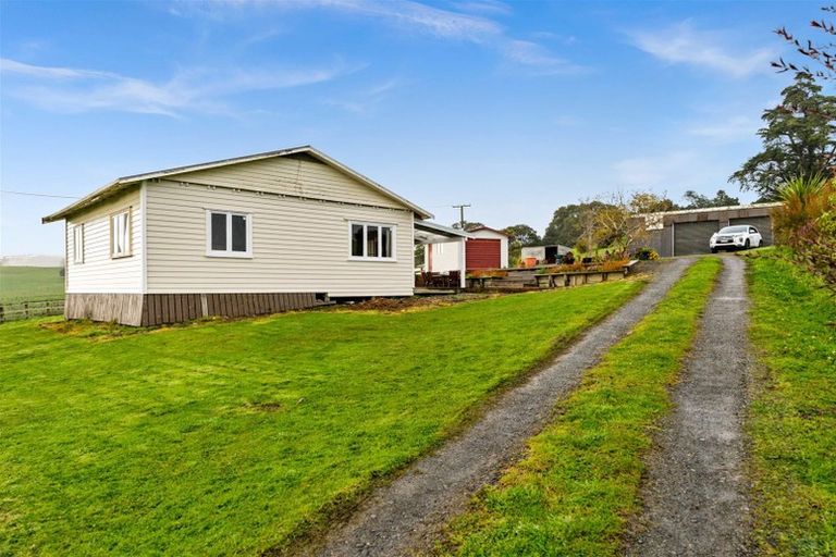 Photo of property in 947 Mangakahia Road, Poroti, Whangarei, 0179