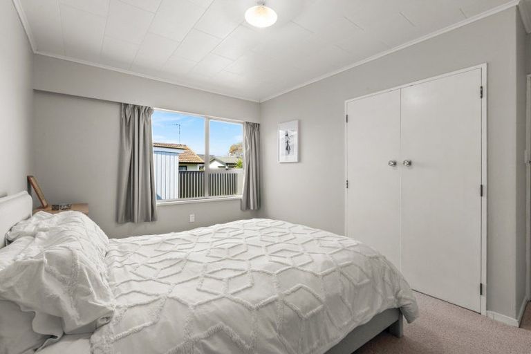 Photo of property in 2/6 Russell Road, Marewa, Napier, 4110