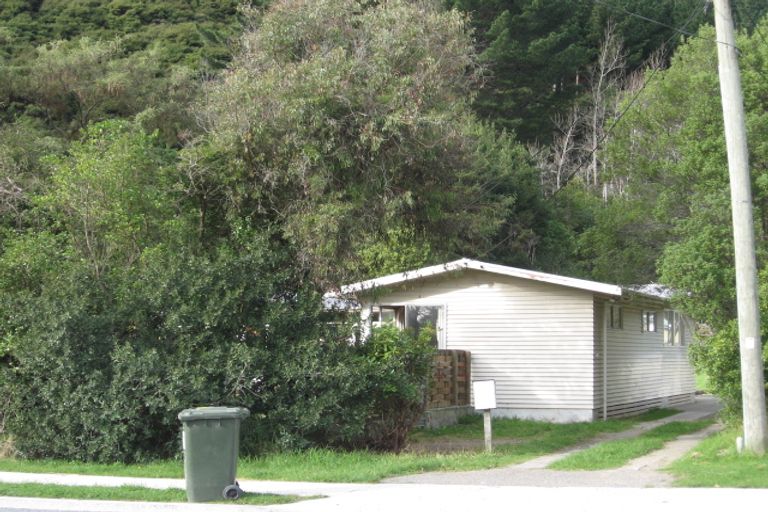 Photo of property in 40 Ruahine Street, Paraparaumu, 5032