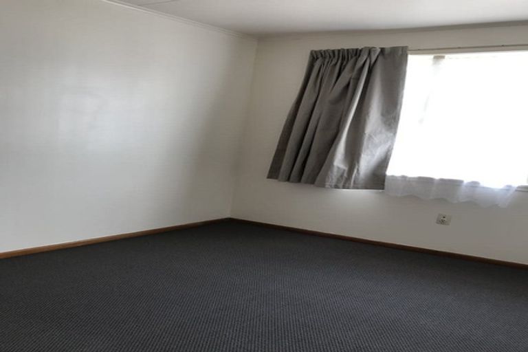 Photo of property in 1/202 Grove Road, Mayfair, Hastings, 4122