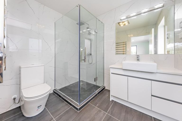 Photo of property in 291 Flat Bush School Road, Flat Bush, Auckland, 2019