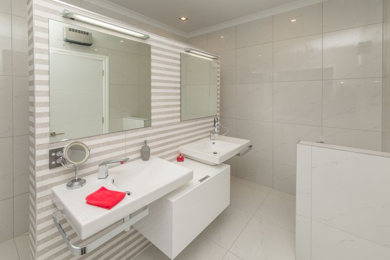 Photo of property in 6 Rushden Rise, Westmorland, Christchurch, 8025