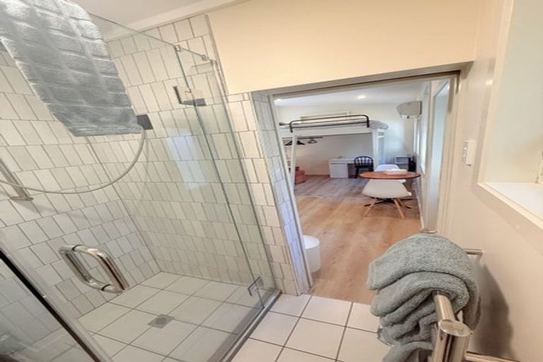 Photo of property in 60 Royal Terrace, Dunedin Central, Dunedin, 9016
