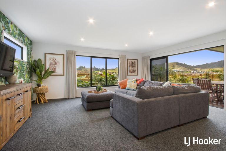 Photo of property in 38b Hillview Road, Waihi Beach, 3611