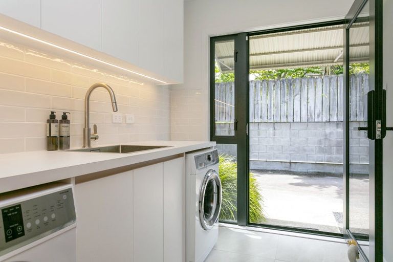 Photo of property in 47 Rainbow Drive, Rainbow Point, Taupo, 3330