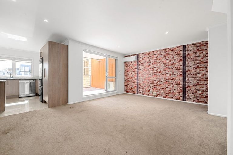 Photo of property in 5/7 Vialou Street, Hamilton Central, Hamilton, 3204