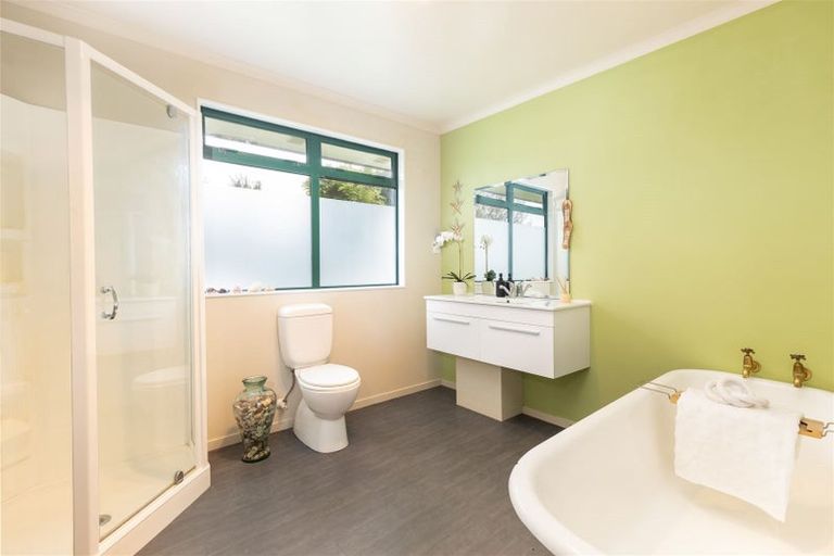 Photo of property in 84 Rarangi Road, Rarangi, Blenheim, 7273