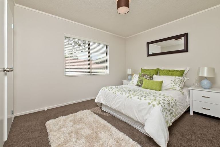 Photo of property in 3/4 Coxhead Road, Manurewa, Auckland, 2102