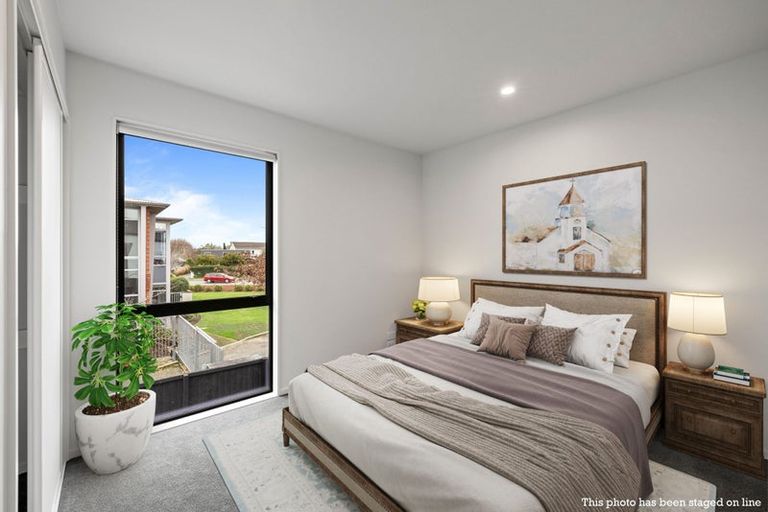 Photo of property in 12/43 New Brighton Road, Shirley, Christchurch, 8061