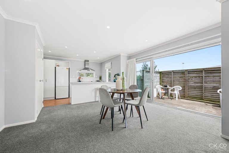 Photo of property in 26a Treadwell Street, Naenae, Lower Hutt, 5011