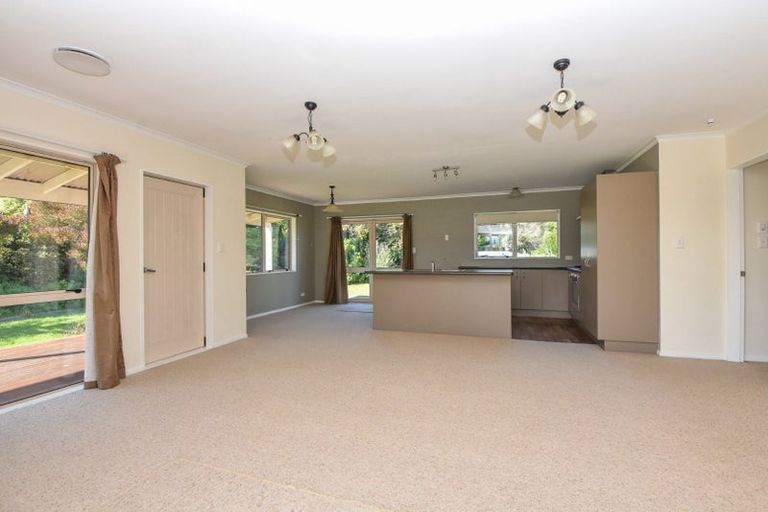 Photo of property in 44 Richmond Road, Carterton, 5713