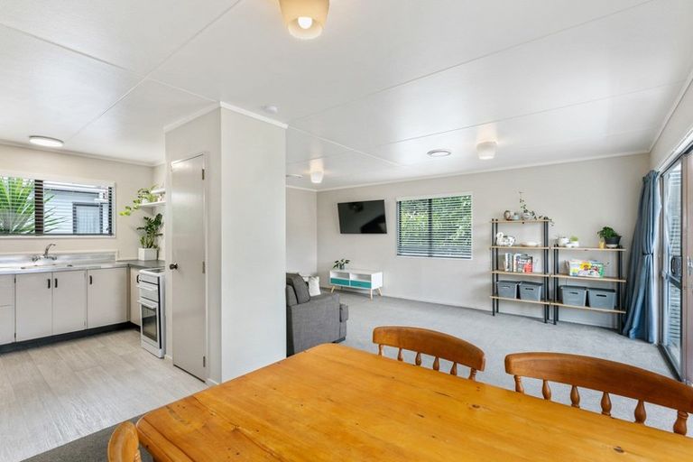 Photo of property in 23a Warwick Place, Brookfield, Tauranga, 3110