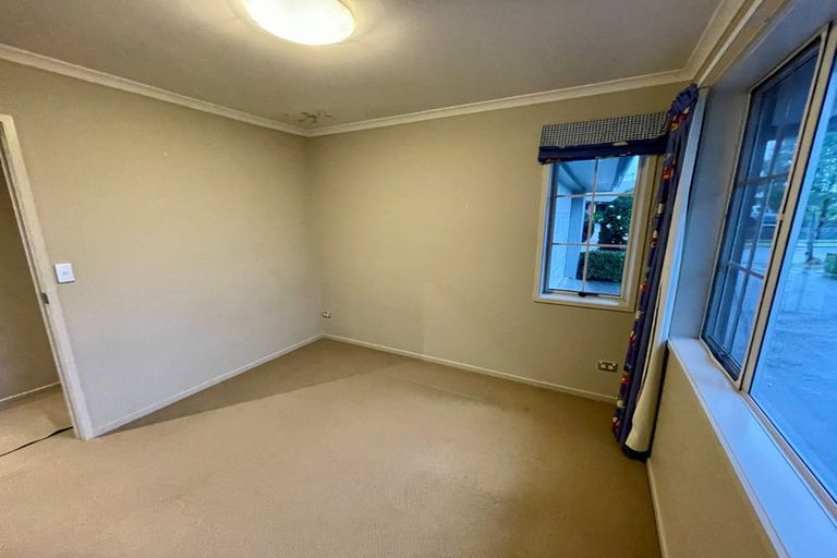 Photo of property in 10 Gibbston Close, Huntington, Hamilton, 3210