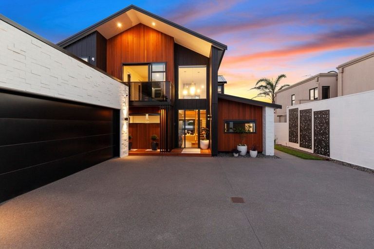 Photo of property in 286 Oceanbeach Road, Mount Maunganui, 3116