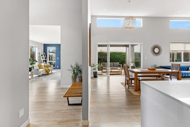 Photo of property in 13 Floyd Road, Riverhead, 0820