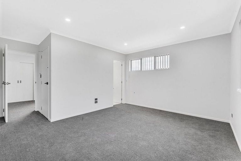 Photo of property in 147d Bucklands Beach Road, Bucklands Beach, Auckland, 2012