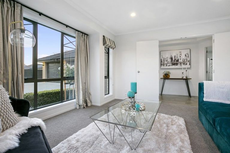 Photo of property in 8 Jasmine Place, Cambridge, 3434