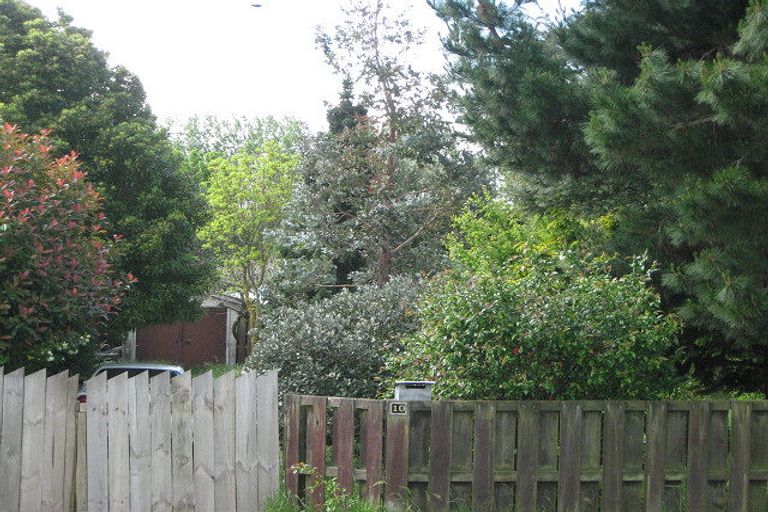 Photo of property in 10 Queens Avenue, Waikuku Beach, 7402